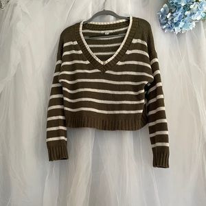 American Eagle cropped sweater